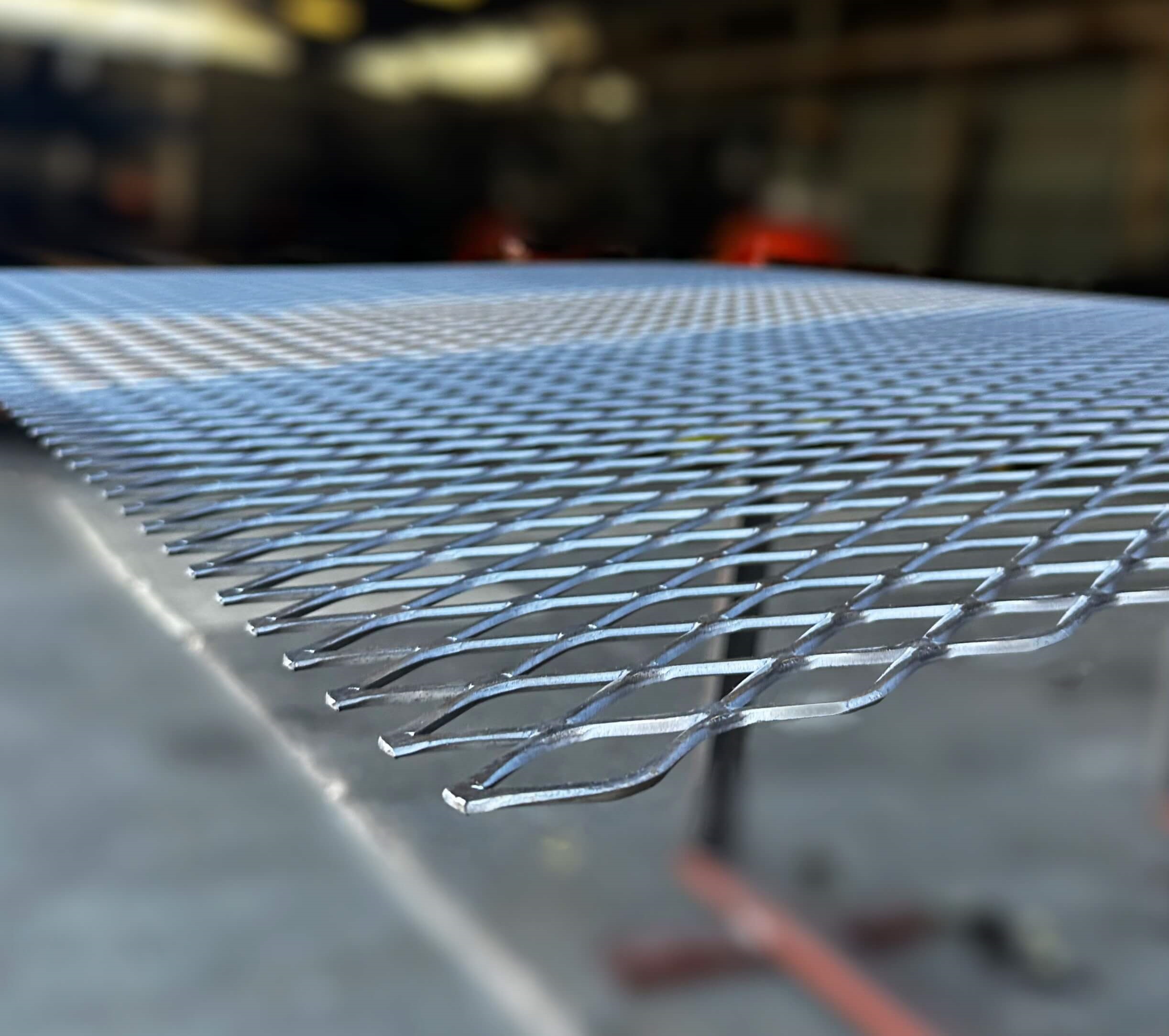 Custom Expanded Perforated Metal Mesh-Carbon Steel/Stainless Steel/Aluminum for Filter &amp; Fencing | OEM Accepted
