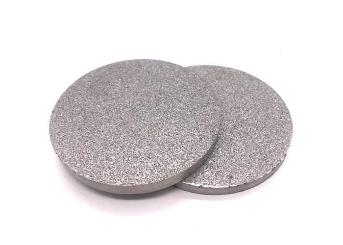 Sintered titanium foam for proton exchange membrane PEM water electrolyzers
