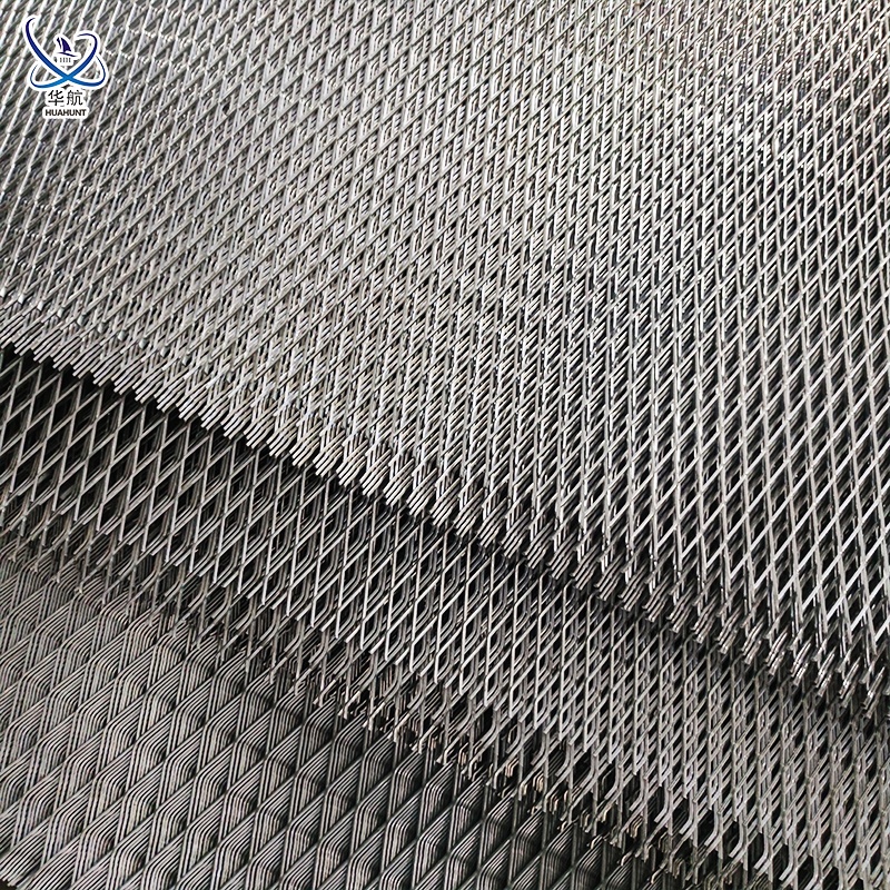 Custom Durable Galvanized Expanded Metal Mesh Diamond Hole Steel Expanded Sheet Highway Anti-glare Fence Construction Safety