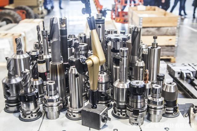 Customized OEM Stainless Steel/Aluminum-copper Progressive Deep Drawing Press-fitted Parts Deep Drawn Tubeless Cylindrical