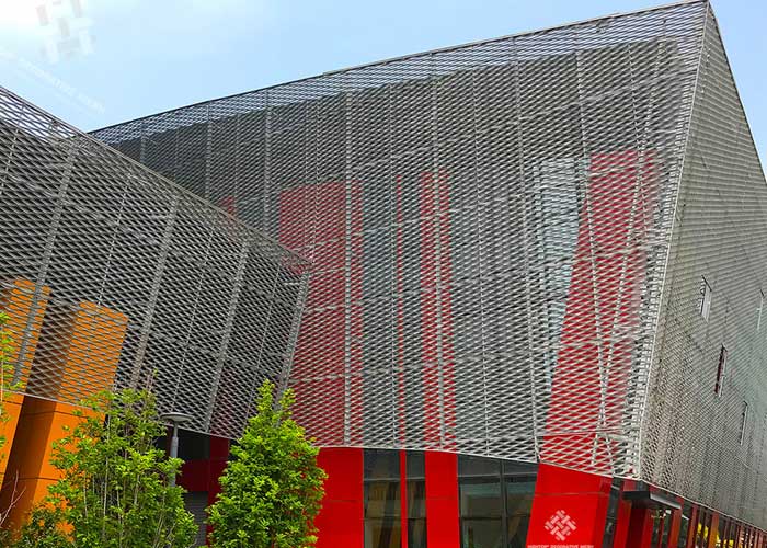 Expanded Metal Mesh sheets for modern ventilation and sunscreen facades